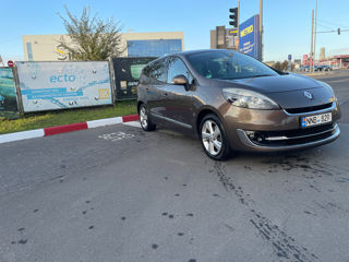 Renault Scenic foto 2