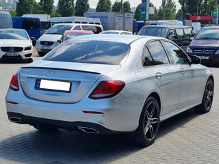 Mercedes E-Class foto 4