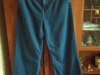 летние джинсы Турция клеш от бедра-на рост от 173 см-размер 50-цена 150 лей