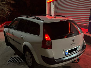 Renault Megane foto 3