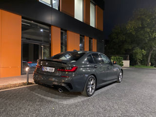 BMW 3 Series foto 2