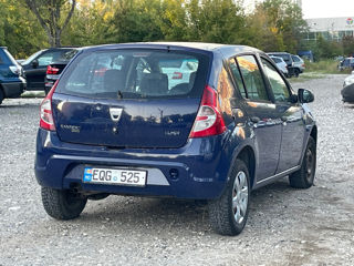 Dacia Sandero foto 4