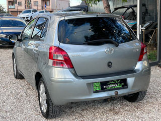 Toyota Yaris foto 4