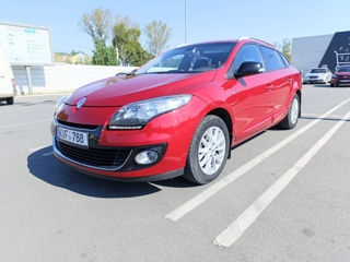 Renault Megane foto 1