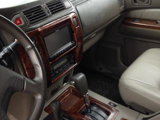 Nissan Patrol foto 10