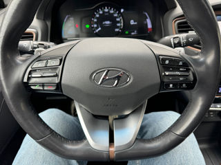 Hyundai IONIQ foto 12