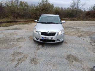 Skoda Fabia foto 2