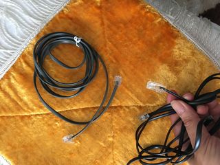Cabluri noi pentru telefon, lungimea de 2 m- 50 lei fiecare; altul- 5 m, 80 lei. foto 1