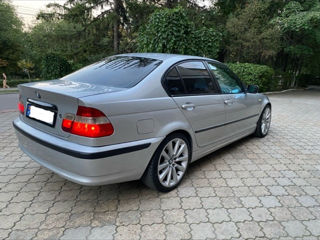 BMW 3 Series foto 4