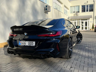 BMW 8 Series foto 5