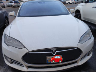 Tesla Model S foto 8