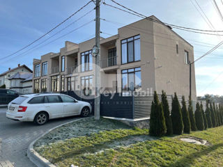 Townhouse 2 nivele, euroreparație, 175 mp, 290000 € foto 1