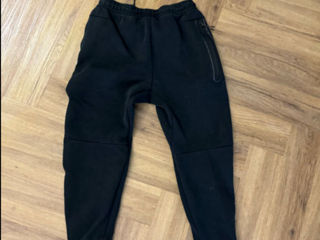 Pantaloni Nike tech Gri cu negru foto 3