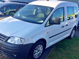 Volkswagen Caddy фото 1
