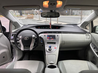 Toyota Prius foto 8