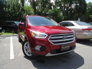 Ford Escape foto 2