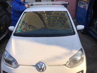 Volkswagen up! foto 1