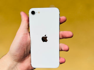 iPhone SE 2020 64 GB de la 146 lei/lună! Ca nou! foto 1
