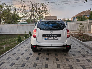 Dacia Duster foto 1