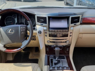 Lexus LX Series foto 5