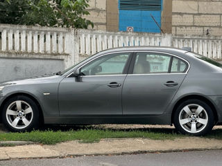 BMW 5 Series foto 5