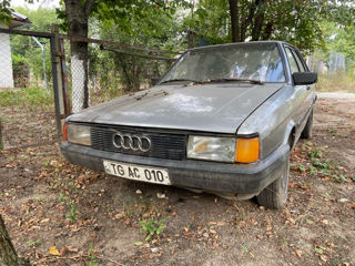 Audi 80 foto 2