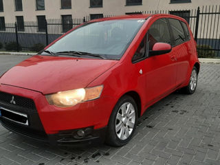 Mitsubishi Colt foto 3