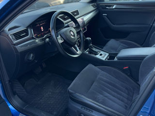 Skoda Superb foto 7