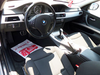 BMW 3 Series foto 4