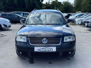 Volkswagen Passat foto 2