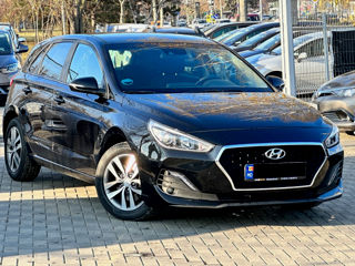 Hyundai i30 foto 1