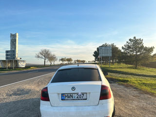 Skoda Octavia foto 4