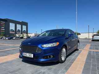 Ford Fusion foto 3