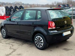 Volkswagen Polo foto 7