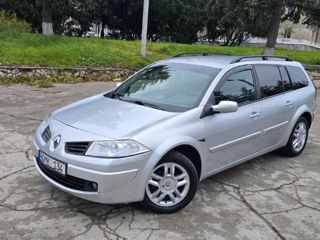 Renault Megane foto 3