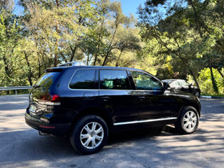 Volkswagen Touareg foto 5