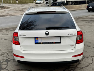 Skoda Octavia foto 4