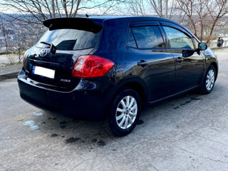 Toyota Auris foto 4