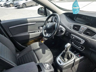 Renault Grand Scenic foto 8