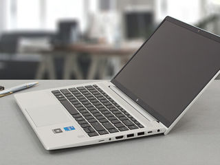 HP elitebook 640 g9