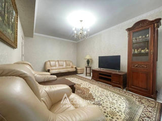 Apartament cu 2 camere, 68 m², Centru, Chișinău foto 8