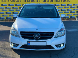 Mercedes B-Class foto 3