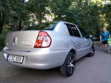 Renault Clio foto 3