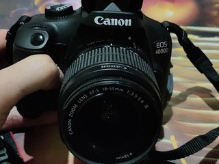 Canon EOS 4000D foto 2