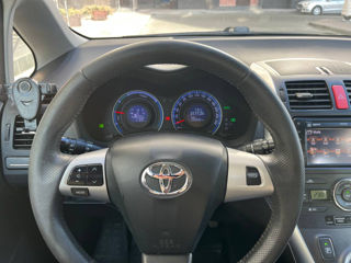 Toyota Auris foto 6