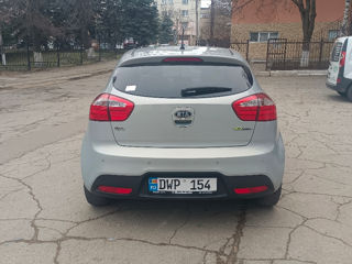 KIA Rio foto 6