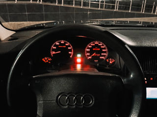 Audi 80 foto 6