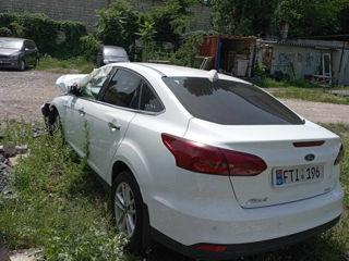 Ford Focus foto 2