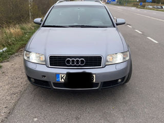 Audi A4 foto 2