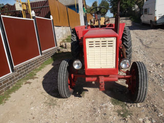 tractor t25